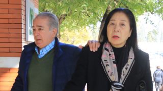 Bernardo Pantoja y Junco durante el entierro de Manuela Pantoja Cortés en Sevilla. (Foto: Gtres)