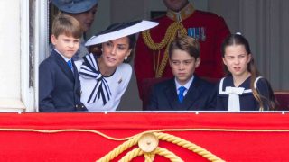 La princesa de Gales, con sus hijos. (Foto: Gtres)