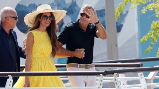 Amal y George Clooney en Venecia. (Foto: Gtres)