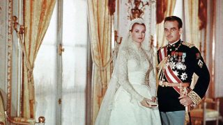 Boda de Rainiero de Mónaco con Grace Kelly. Foto: Getty)