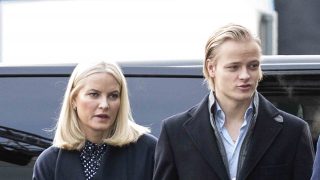 La princesa Mette-Marit con su hijo Marius Borg. (Foto: Gtres)