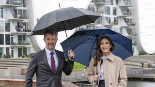 Los reyes Federico y Mary de Dinamarca juntos en un acto. (Foto: Gtres).