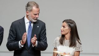 Los Reyes Felipe y Letizia en los Premios Nacionales de Cultura. (Foto: Gtres)