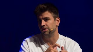 Gerard Piqué en una charla en Málaga. (Foto: Gtres)