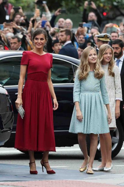 La Reina Letizia y la Princesa Leonor en los Premios Princesa de Asturias 2019. (Foto: Gtres)