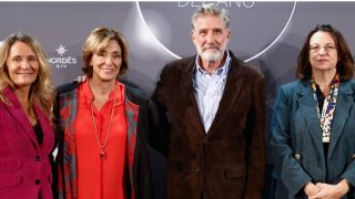 Emilio Aragon y Aruca Fernadez en los Premios Personajes del Año en Madrid. (Foto: Gtres)