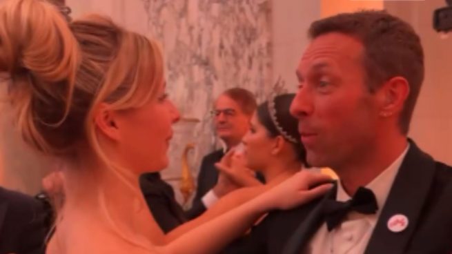 Chris Martin y su hija Apple coinciden con Luis Alfonso de Borbón en el Baile de Debutantes