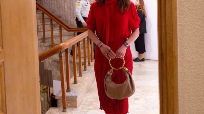 Ni francesa ni de color rojo: la manicura que se lleva este año según Rania de Jordania