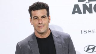 Mario Casas en un evento en Madrid. (Foto: Gtres)