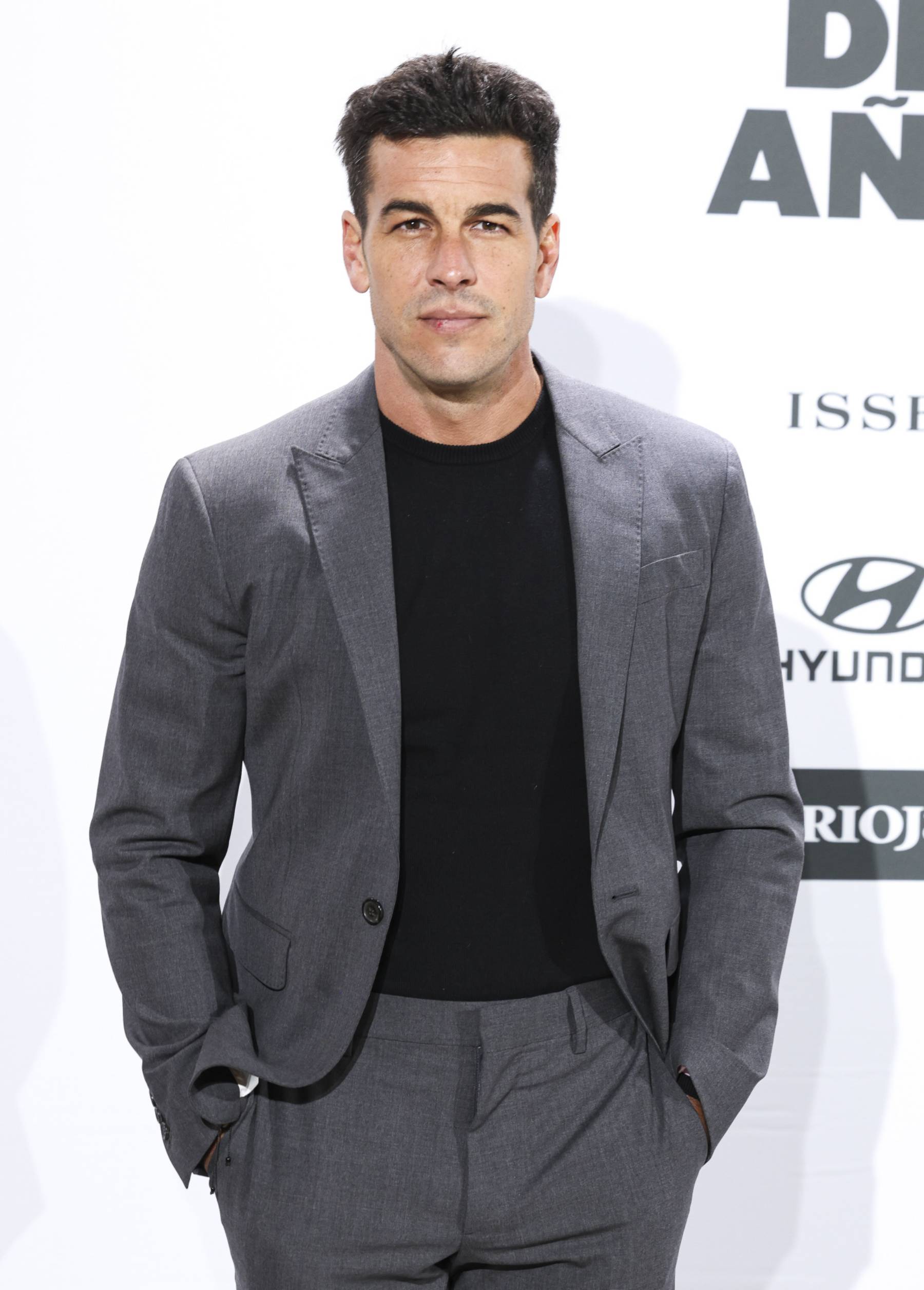 Mario Casas, Sheila Casas Escassi, Álvaro Muñoz Escassi Sheila