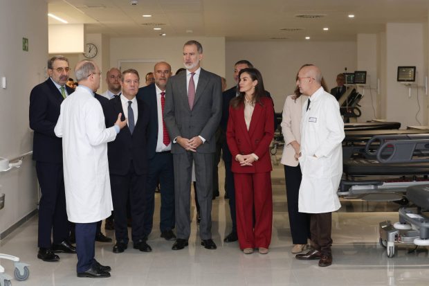 Reina Letizia, Reyes Cuenca, traje Letizia