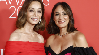 Tamara Falcó e Isabel Preysler posando. (Foto: Gtres)