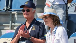 Carlos Gustavo y Silvia de Suecia en un evento. (Foto: Gtres)