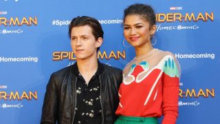 Tom Hollnad y Zendaya en un evento en Barcelona. (Foto: Gtres)