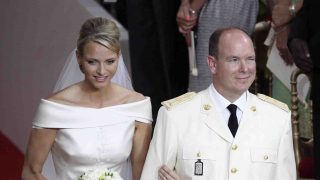 La princesa Charlene el día de su boda. (Foto: Gtres).