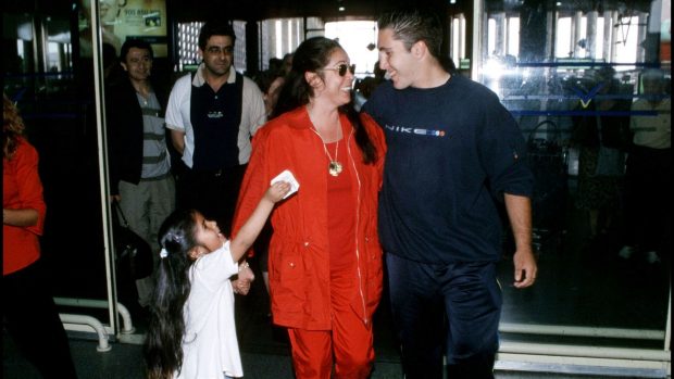 Isabel Pantoja junto a sus hijos, Kiko e Isa. (Foto: Gtres)