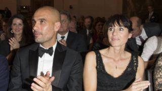 Pep Guardiola y Cristina Serra en un evento. (Foto: Gtres)