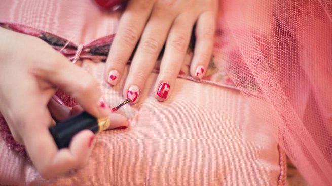 Adiós a la manicura francesa: llegan a España las 'fombré nails'