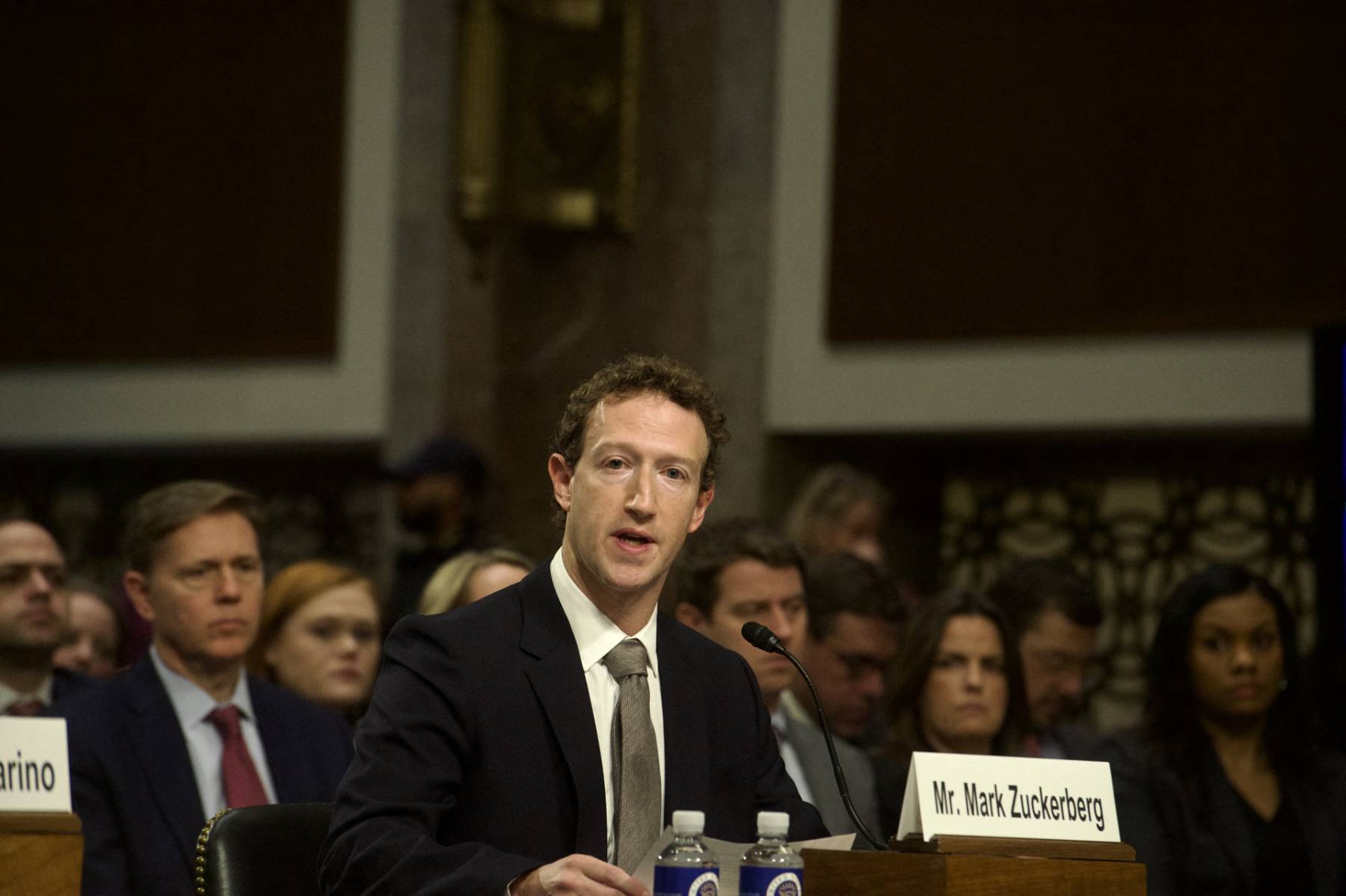 Mark Zuckerberg, Mark Zuckerberg relojes