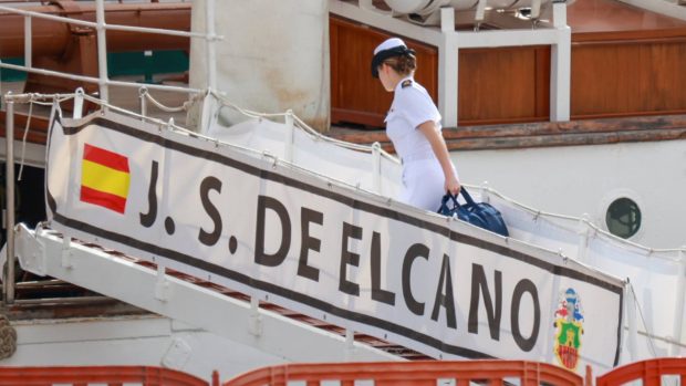 Leonor, princesa leonor, elcano, leonor gran canaria, leonor tenerife