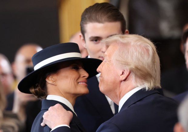 Donald Trump y Melania en la investidura del años 2025 en el Capitolio.