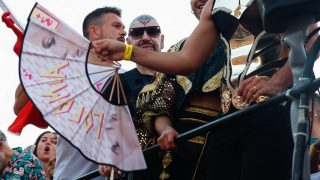 El cantante Javier Font durante la Manifestación Estatal del Orgullo LGTB. (Foto: Gtres)