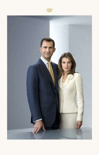 Retrato oficial del Rey Felipe y la Reina Letizia en el año 2016. (Foto: Gtres)