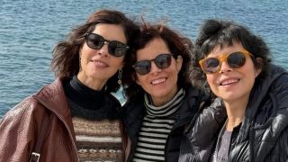 Maribel Verdú con sus hermanas. (Foto: @marina_verdu2)