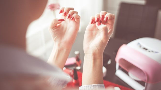 Adiós a la manicura francesa: así son las uñas que ya llevan las pijas del barrio de Salamanca de Madrid