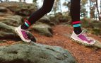 Las recomiendan todos los podólogos y están tiradas de precio: las Skechers perfectas si pasas mucho tiempo de pie