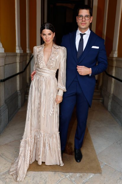 Diego Matamoros y Marta Riumbau vestidos de gala para un evento. (Foto: Gtres)