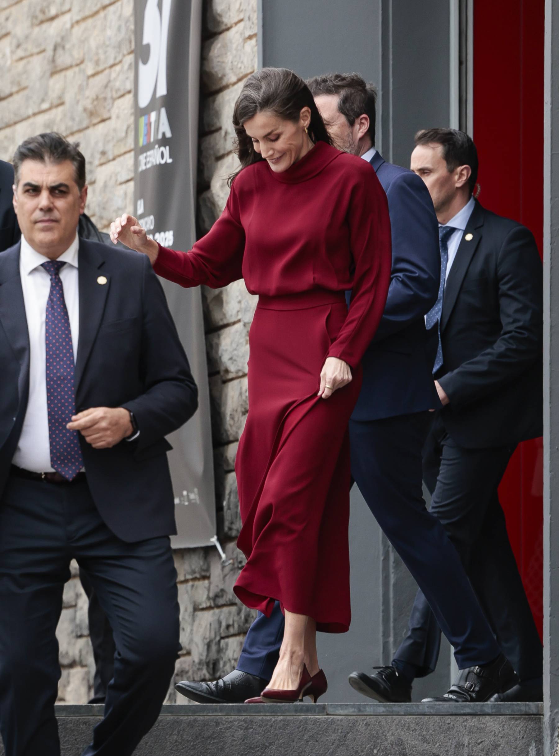 Reina Letizia, Letizia estreno, Reina Letizia vestido