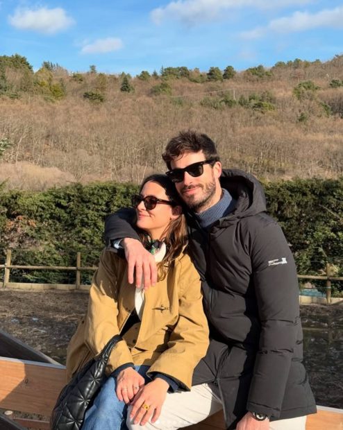 Marta Pombo y Luis Zama posan juntos en plena naturaleza. (Foto: Redes Sociales)