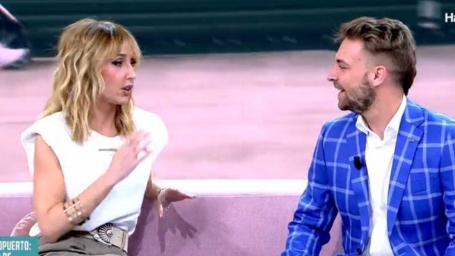 José María Almoguera y Emma García en 'Fiesta'. (Foto:Mediaset)