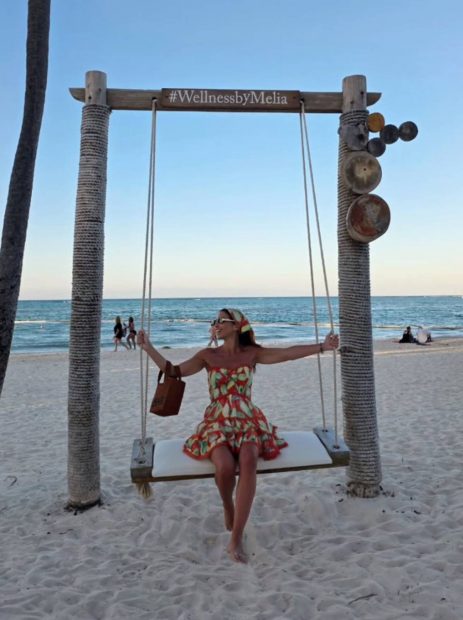 Paula Echevarría con el vestido largo Crissy de Charo Ruiz.