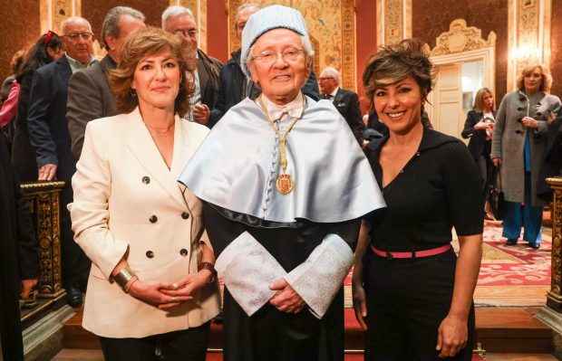 Fenando Ónega y sus hijas Cristina y Sonsoles.(Foto:Gtres)