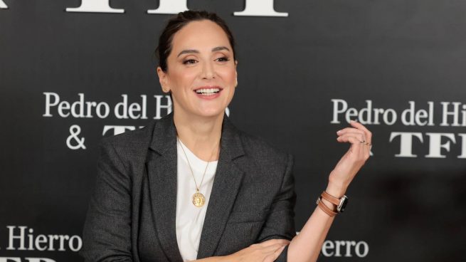 Tamara Falcó presume de sus joyas en un evento. (Foto: Gtres)