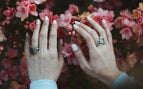 Ni manicura francesa ni brillo: los mejores diseños de uñas para acertar en bodas, bautizos y comuniones