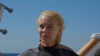 Belén Rueda durante su aventura con Jesús Calleja. (Foto: Cuatro)