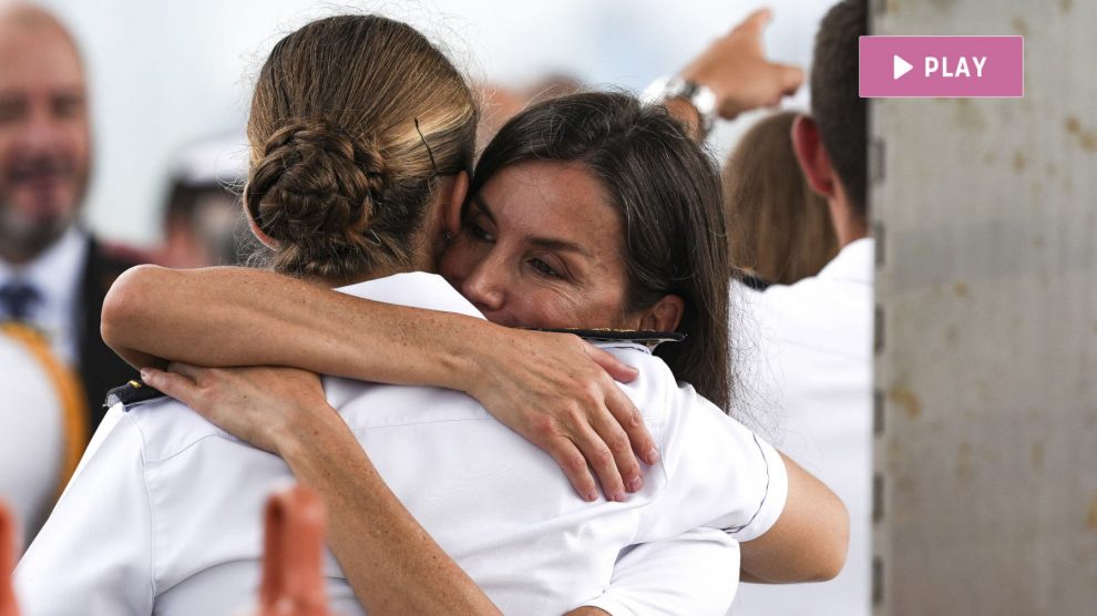 El emotivo reencuentro de la Reina Letizia y la princesa Leonor en Panamá