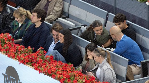 Concursantes de El desafío viendo el tenis. (Foto: Gtres)