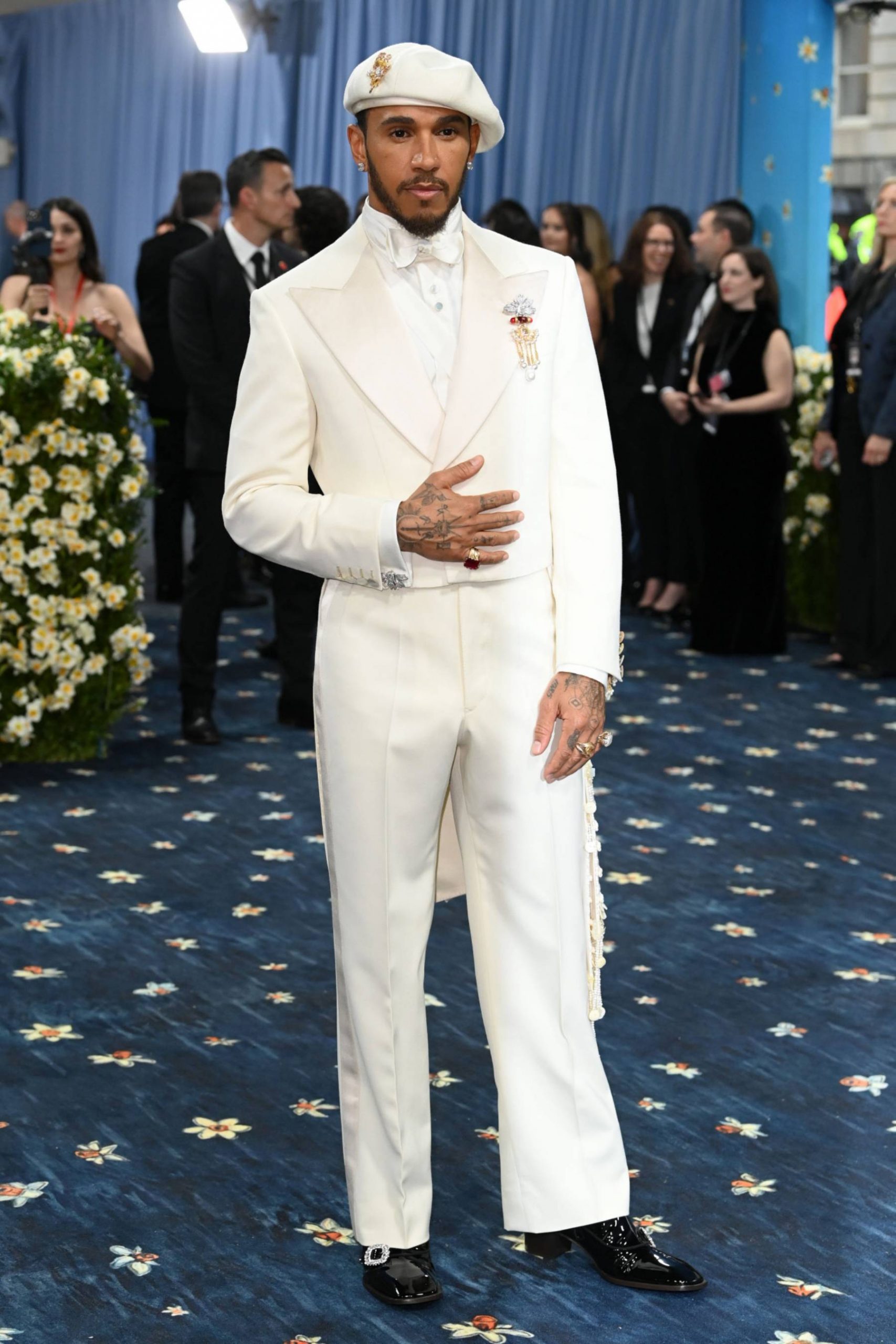 Lewis Hamilton en la MET Gala 2025. (Foto: Gtres)
