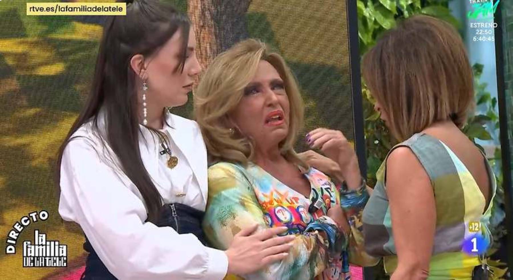 Lydia Lozano en 'La familia de la tele'. (Foto: RTVE)