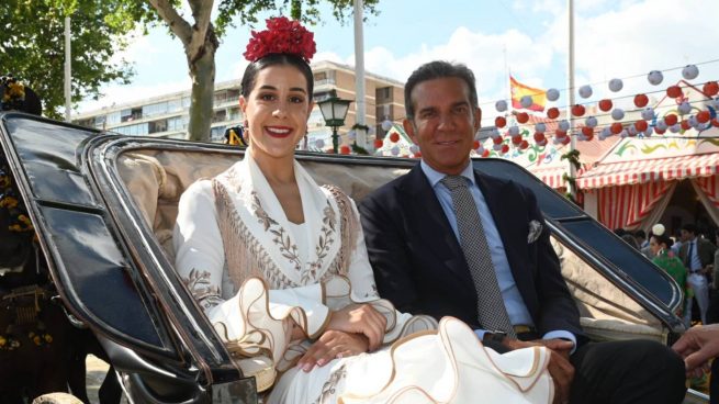 Carolina Marín en la Feria de Abril de Sevilla. (Foto: Gtres)