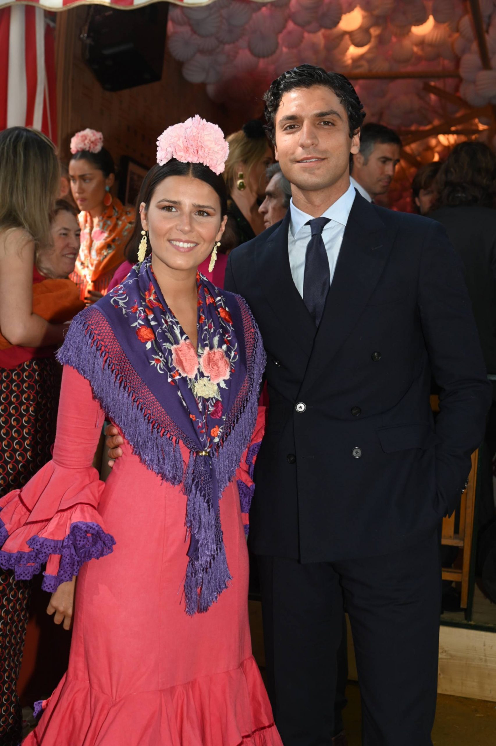 Cayetana Rivera y Tomás Páramo en la Feria de Abril. (Foto: Gtres)