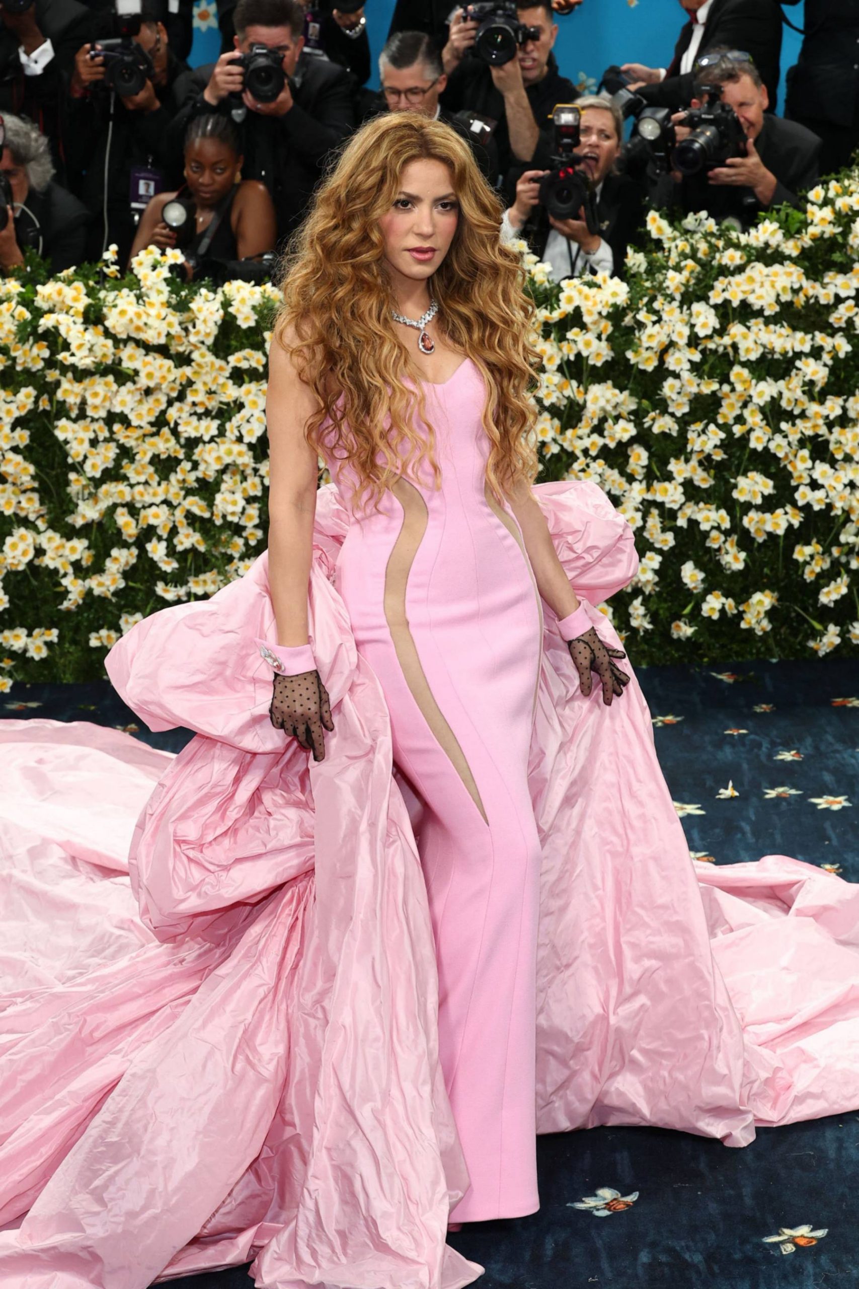 Shakira en la MET Gala. (Foto: Gtres)