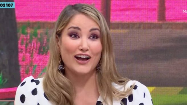 Alba Carrillo en 'La familia de la tele'. (Foto: TVE)