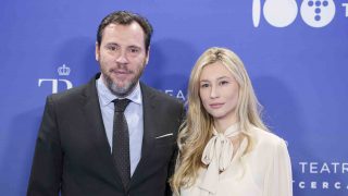 Óscar Puente con Yasmina Gregori. (Foto: Gtres)