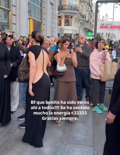 La parte trasera del vestido Alba Díaz. (Foto: Redes Sociales)