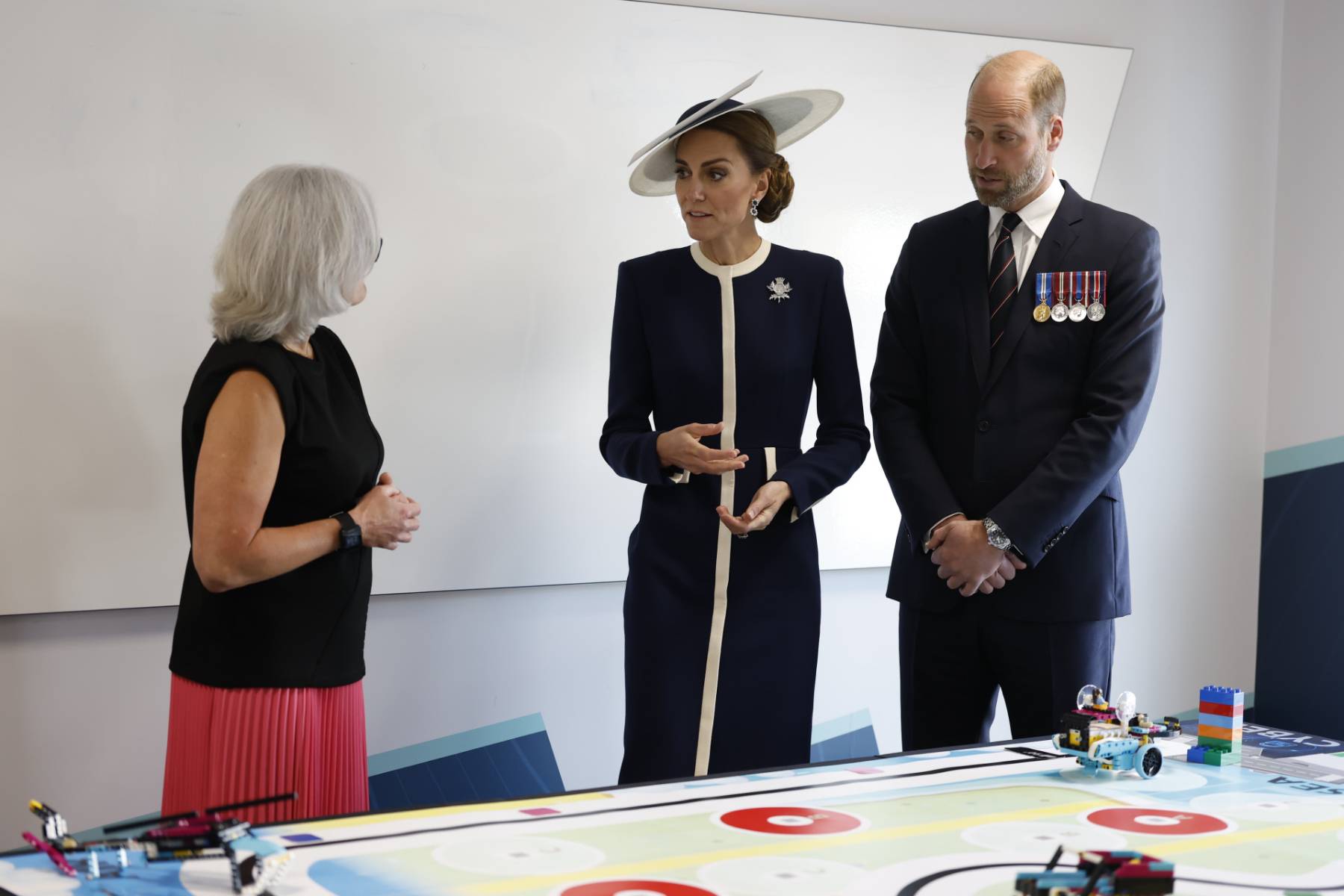 La princesa Kate Middleton y el príncipe Guillermo en un acto oficial. (Foto: Gtres)